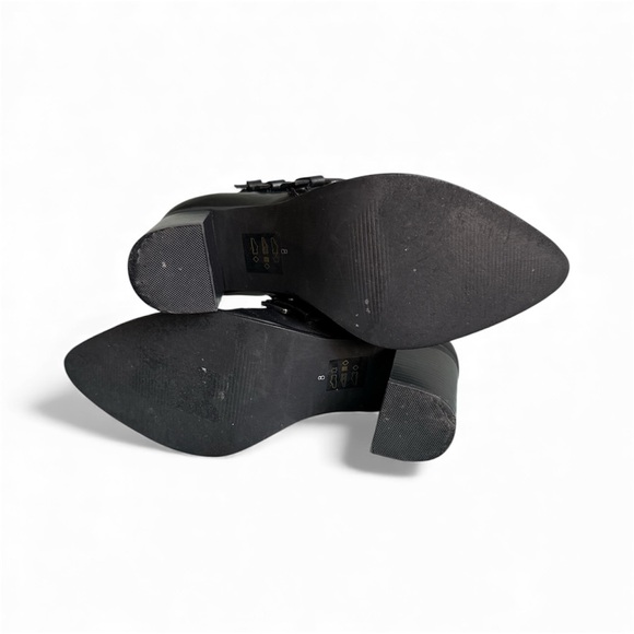 Steve Madden Black Studded Moto Ankle Boots Women’s Size 8 - Picture 7 of 9